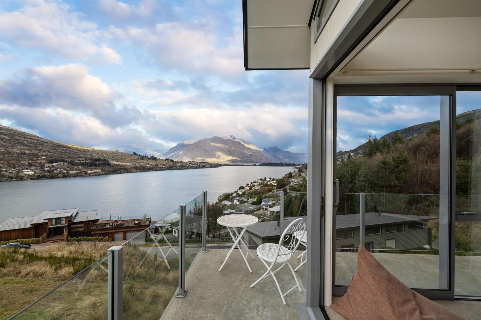 Luxury Away - Summit View Villa Queenstown Luaran gambar